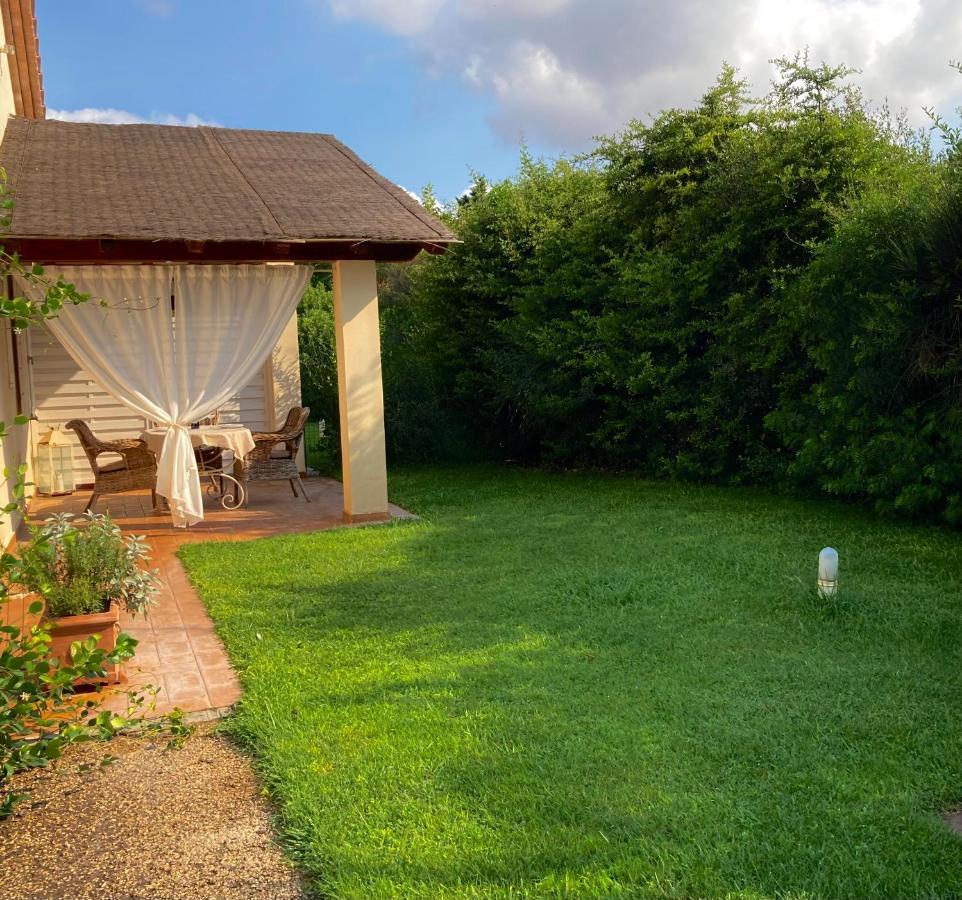Aparthotel Relais Le Fornacelle Castagneto Carducci Exterior foto