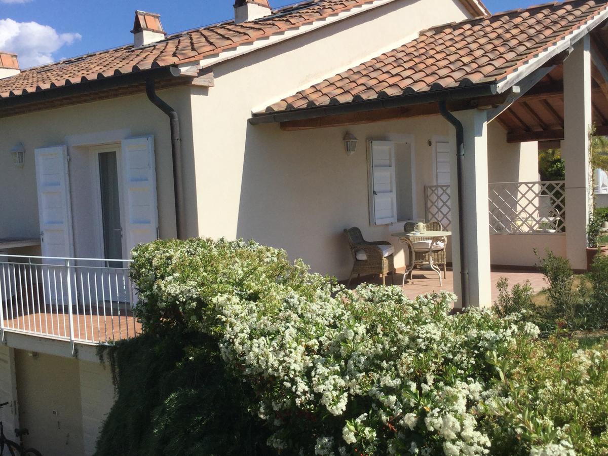 Aparthotel Relais Le Fornacelle Castagneto Carducci Exterior foto