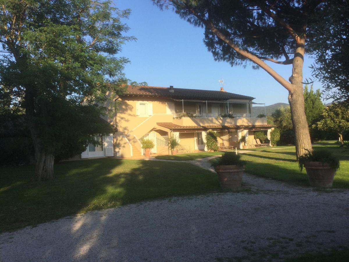 Aparthotel Relais Le Fornacelle Castagneto Carducci Exterior foto